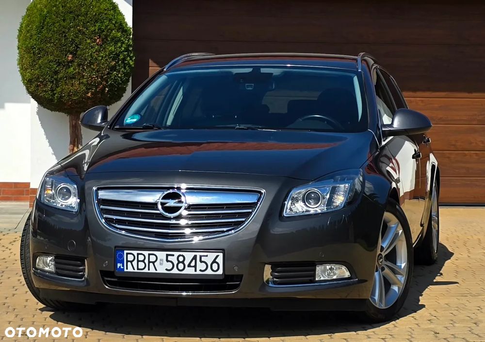 Opel Insignia - 1