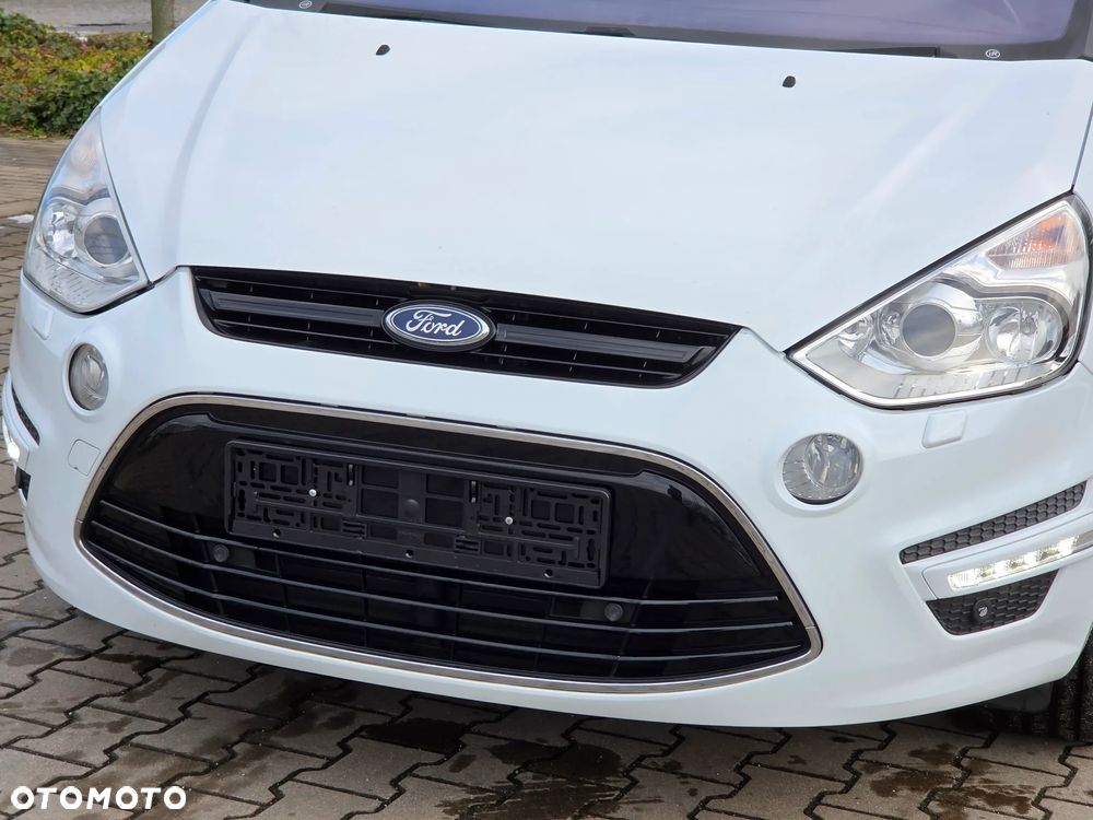 Ford S-Max 2.0 TDCi DPF Ambiente - 11