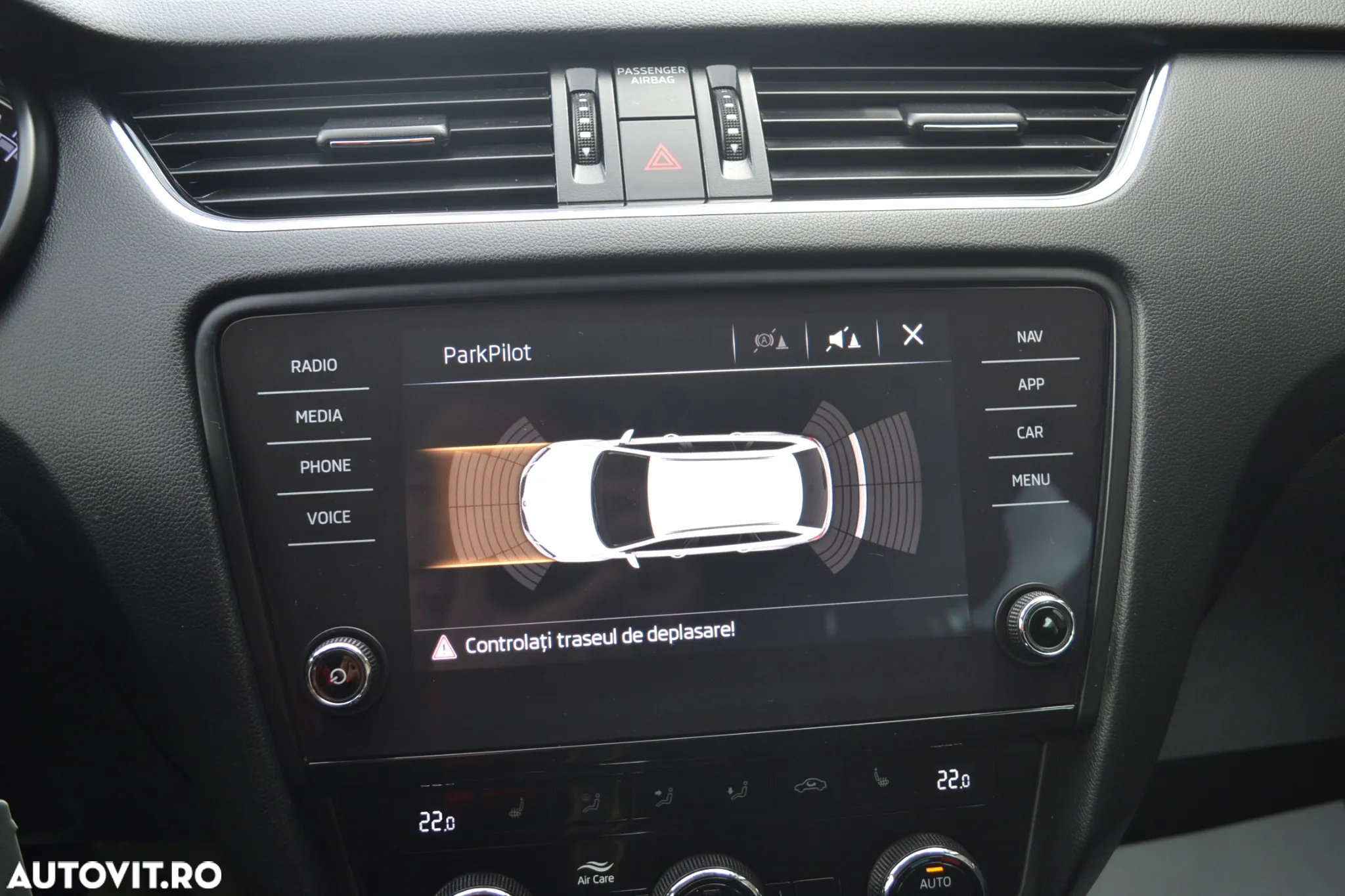 Skoda Octavia Combi Diesel 1.6 TDI DSG Style - 25