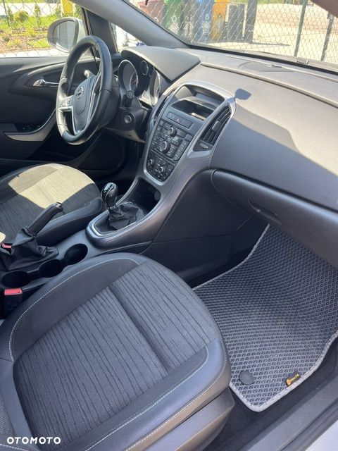 Opel Astra - 9