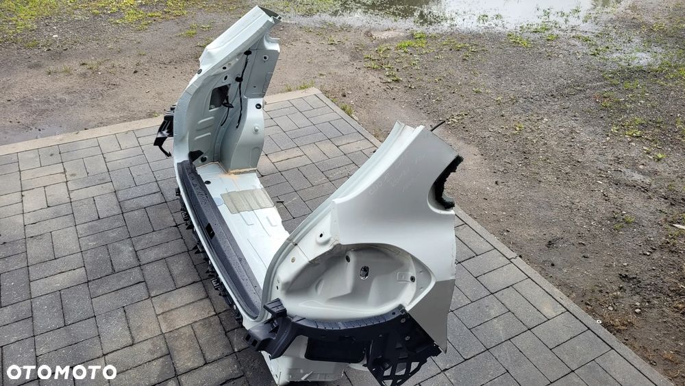 Renault Clio III 09-12 lift kombi Pas tylny OV369 - 2