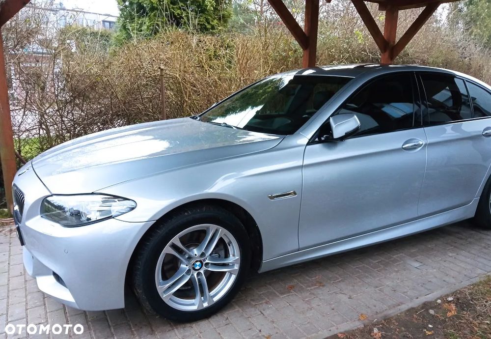 BMW Seria 5 528i xDrive - 3