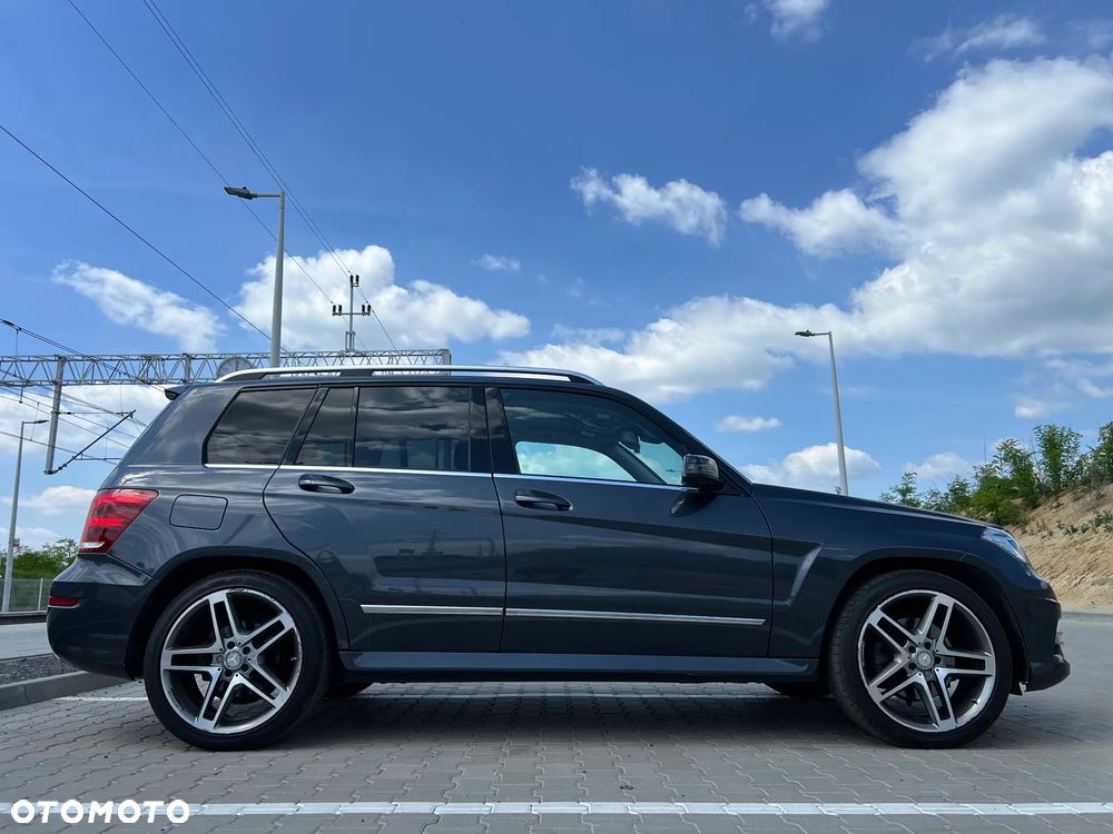 Mercedes-Benz GLK 220 CDI DPF 4Matic BlueEFFICIENCY 7G-TRONIC SPORT EDITION - 3