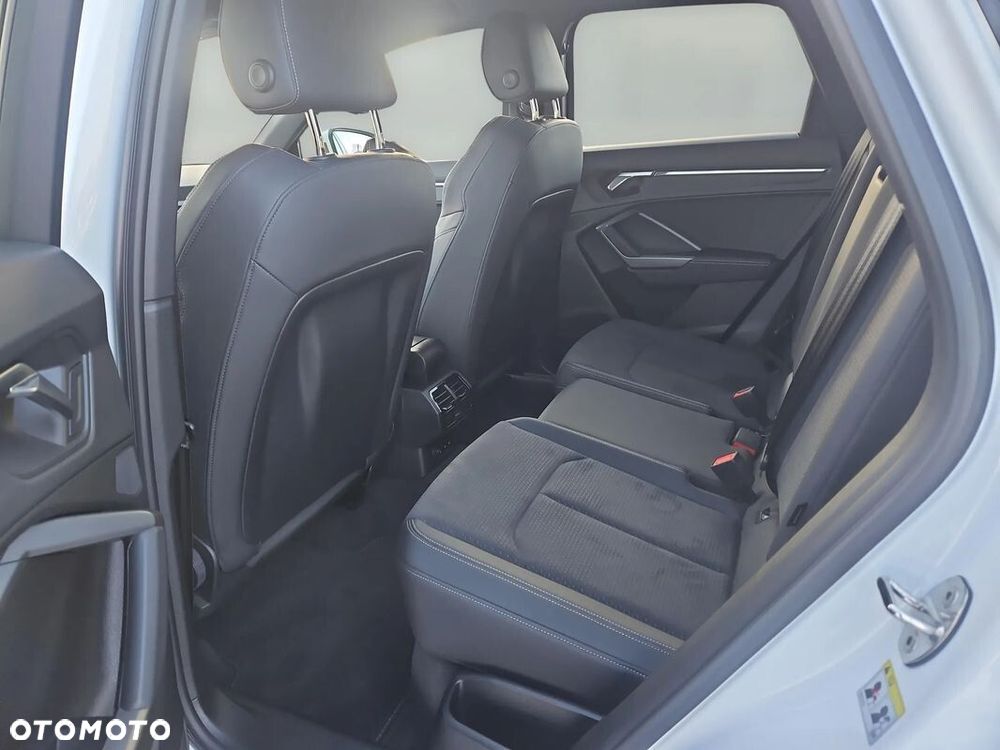 Audi Q3 35 TFSI Advanced S tronic - 11