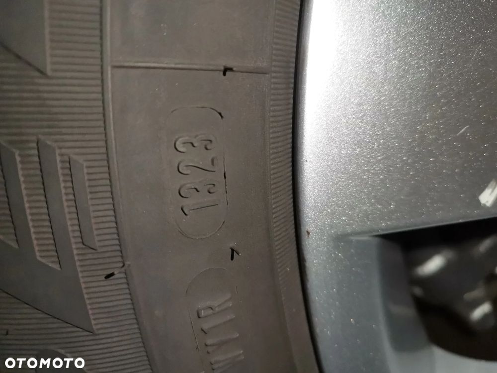 Skoda Superb 1.6 TDI Exclusive - 23