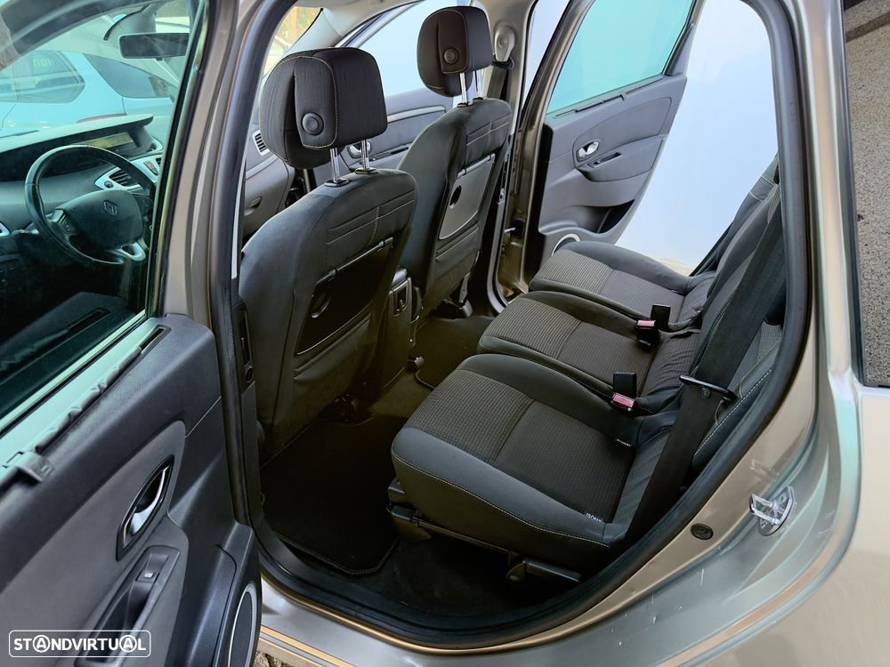 Renault Grand Scénic 1.5 dCi Dynamique S 7L - 44