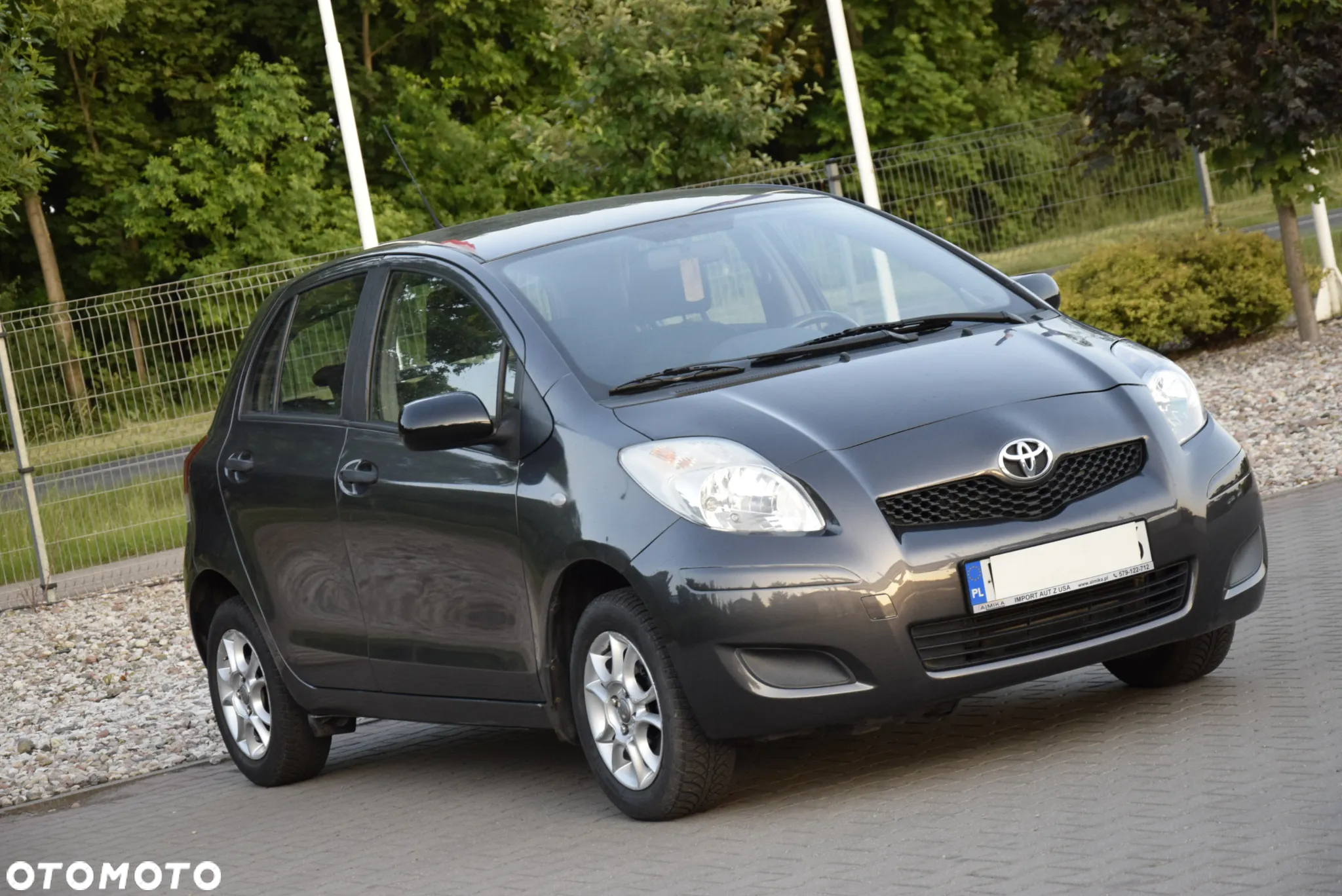 Toyota Yaris 1.0 Luna A/C - 4