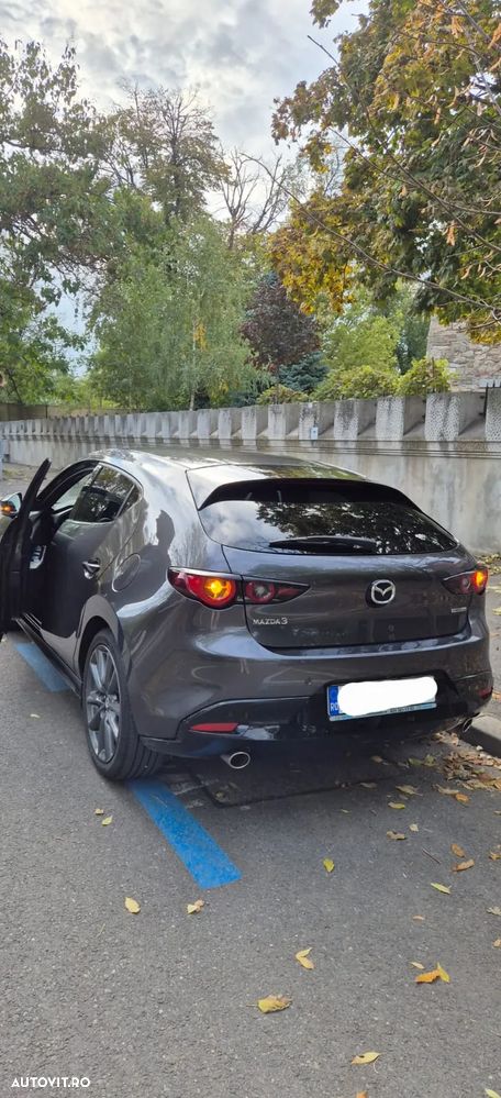 Mazda 3 e-Skyactiv G150 AT MHEV Exclusive-Line - 2