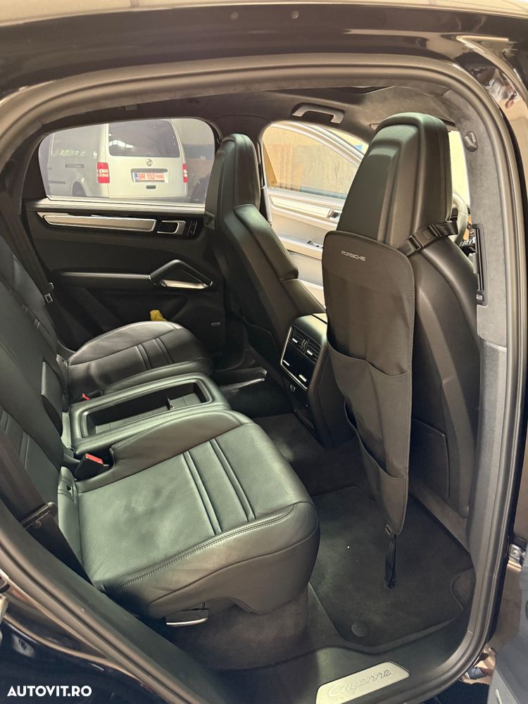 Porsche Cayenne Coupe Turbo Tiptronic S - 7