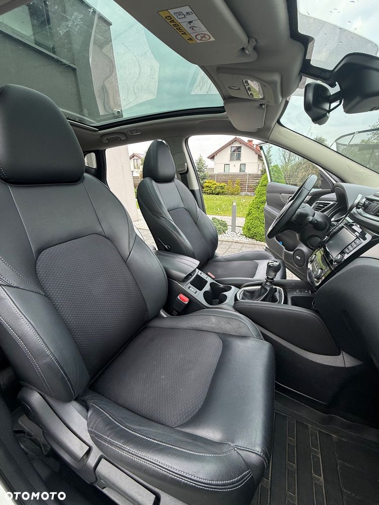 Nissan Qashqai 1.6 DCi 4x4 Tekna+ - 8