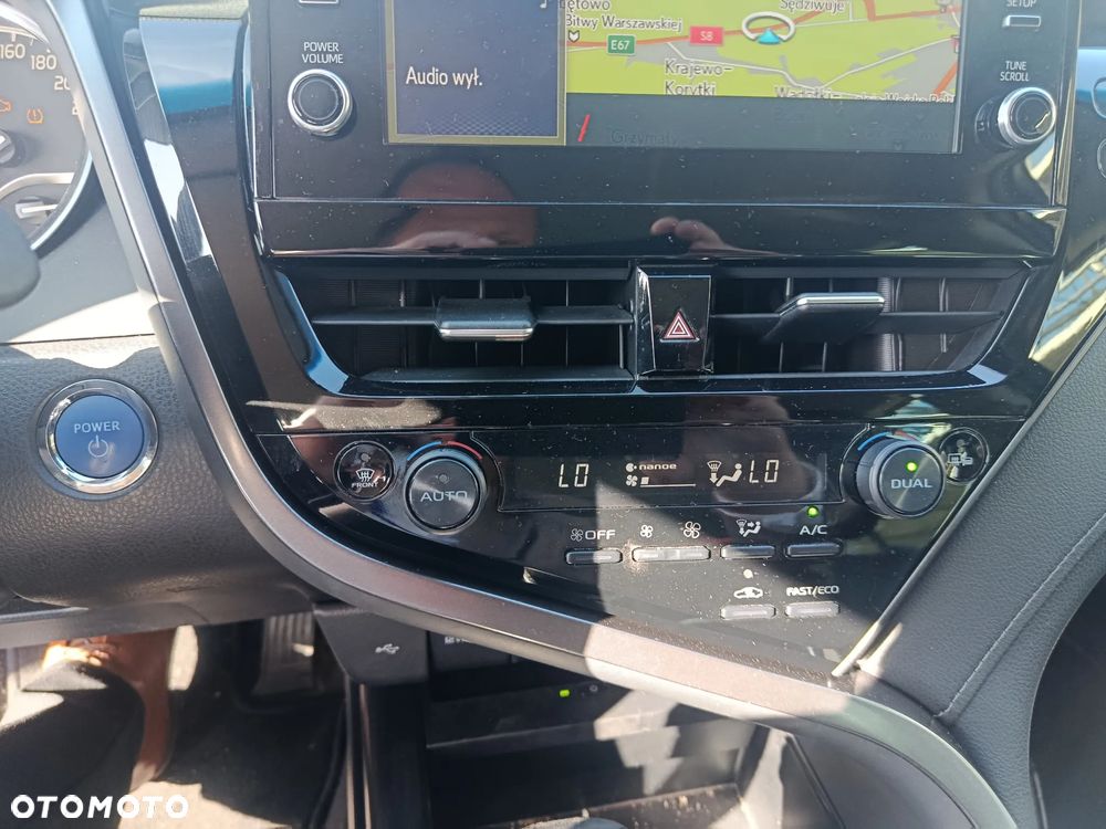 Toyota Camry 2.5 Hybrid Executive CVT - 7