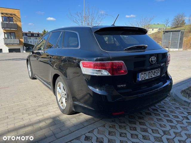 Toyota Avensis 2.0 Prestige - 3