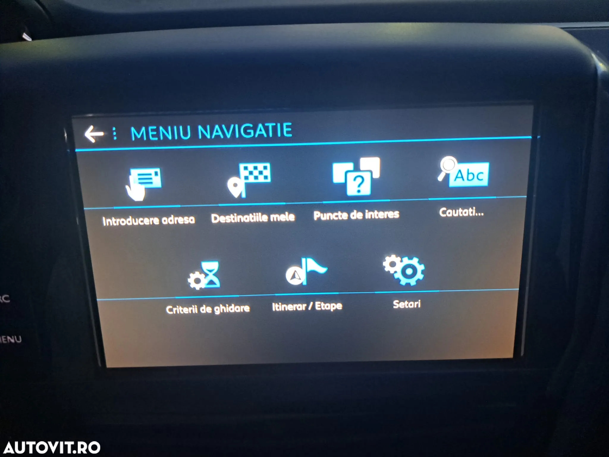 Peugeot 208 1.2 L PureTech Turbo Allure - 32