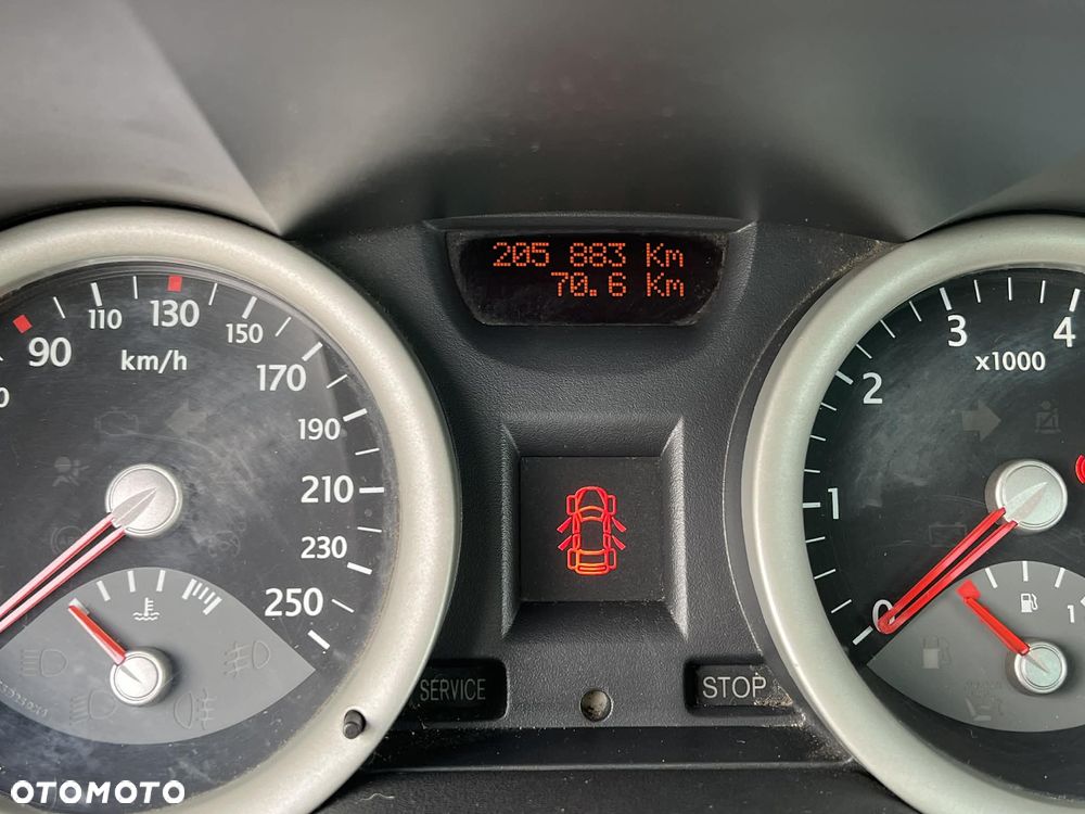 Renault Megane 1.6 Confort Authentique - 11