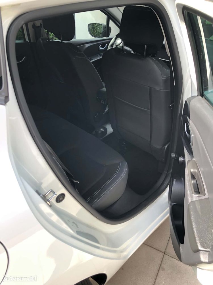 Renault Clio (Energy) TCe 90 Start & Stop LIMITED - 13