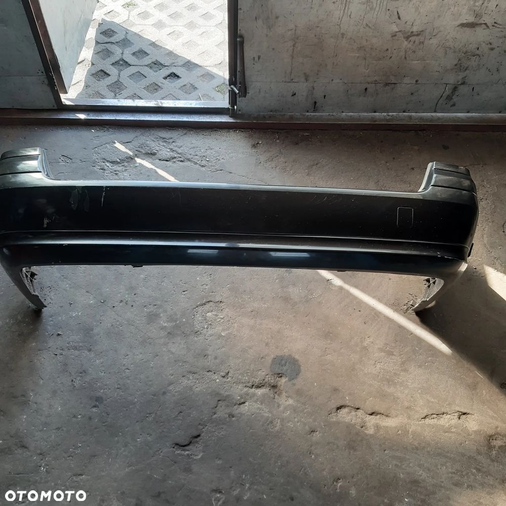 Zderzak Tylny Tył Mercedse E-klasa W211  Kombi 197 - 1