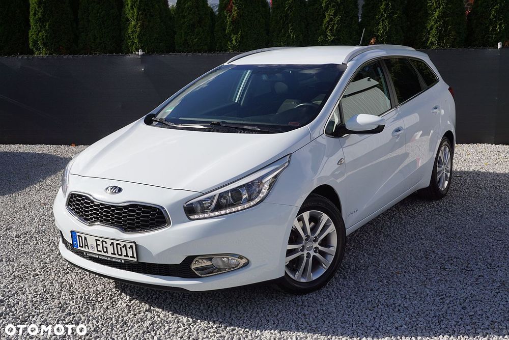 Kia Ceed 2014 photo 2