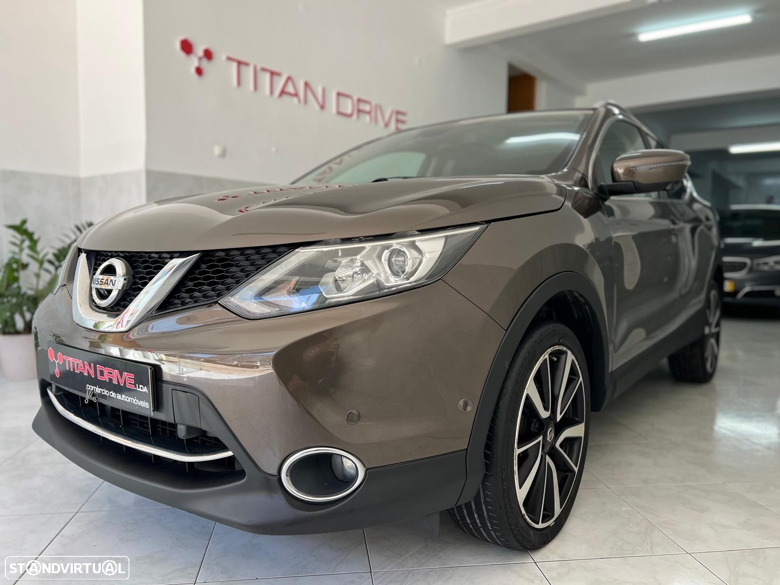 Nissan Qashqai 1.6 dCi Tekna 19 Pele - 1
