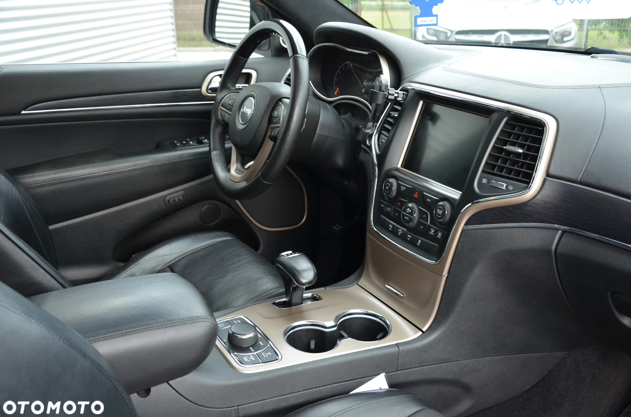Jeep Grand Cherokee 3.0 CRD Overland Summit - 20