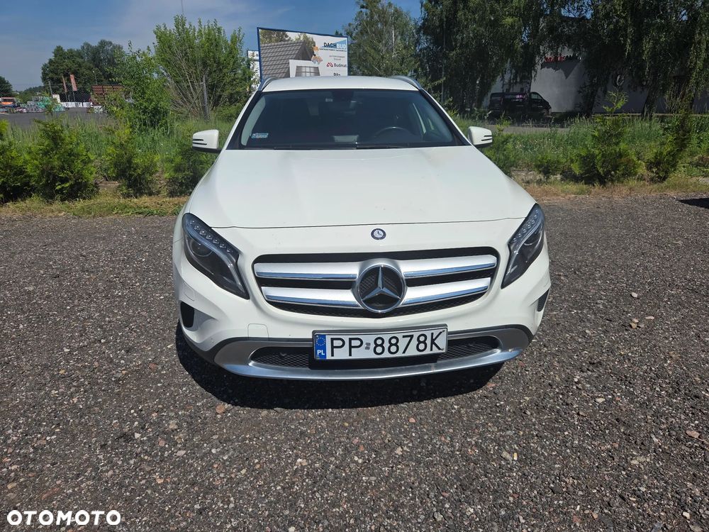 Mercedes-Benz GLA 250 4-Matic - 2