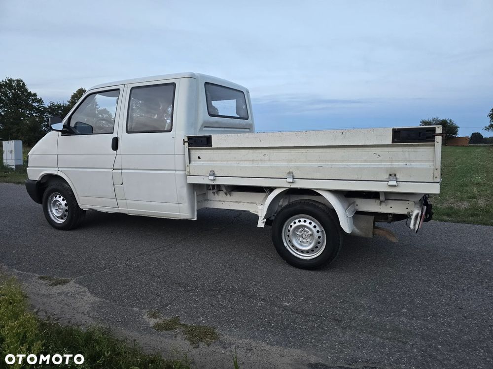 Volkswagen Transporter - 4