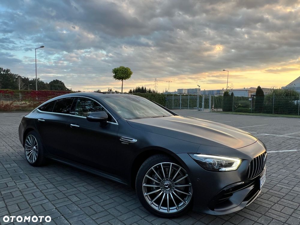 Mercedes-Benz AMG GT 43 4-Matic+ - 9