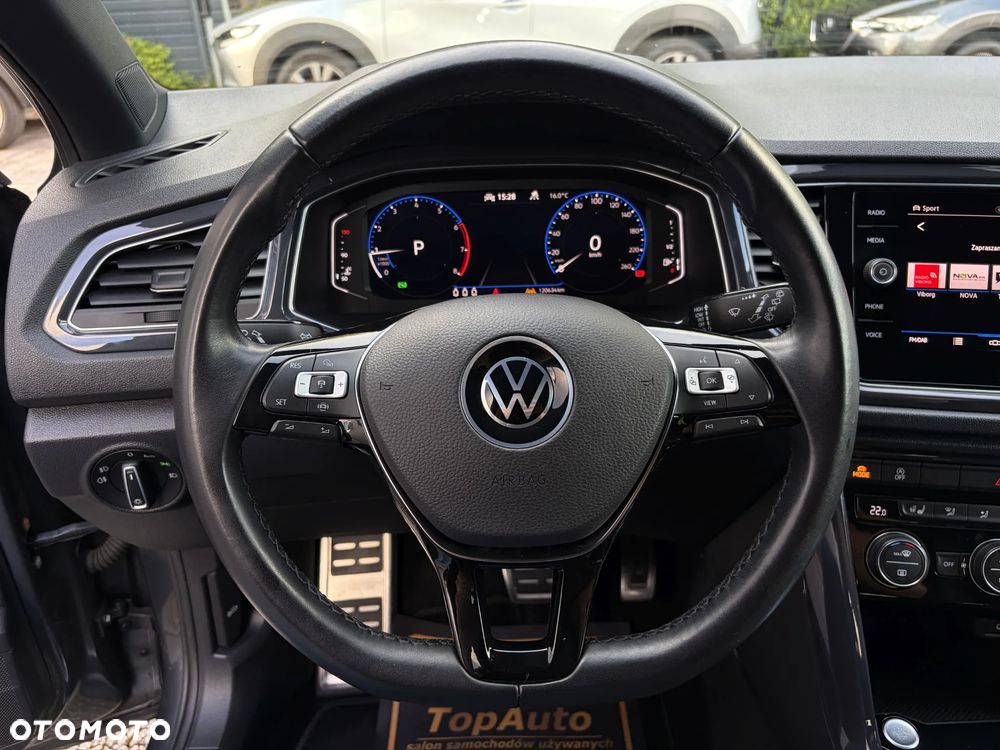 Volkswagen T-Roc - 22