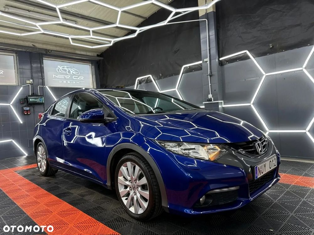 Honda Civic 1.8 i-VTEC Sport - 11