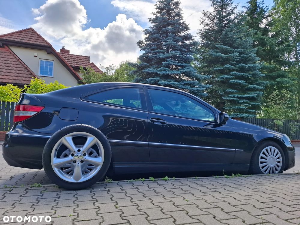 Mercedes-Benz CLC - 1