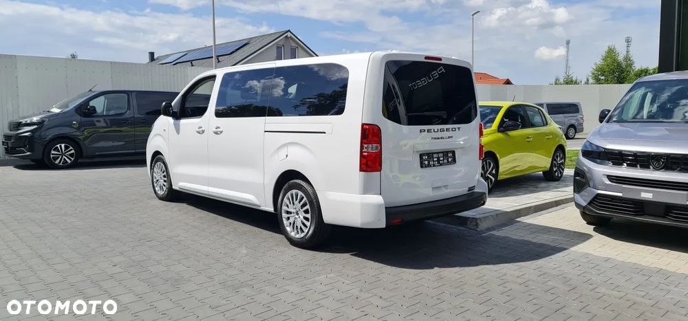 Peugeot Traveller - 6