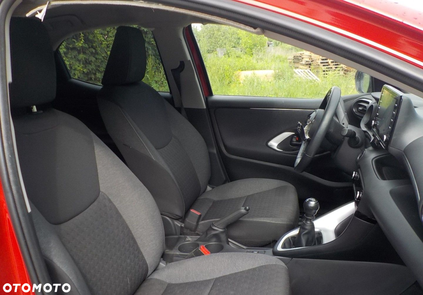 Toyota Yaris - 25