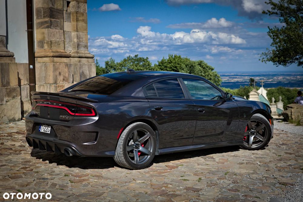 Dodge Charger Automatik SRT Hellcat - 15