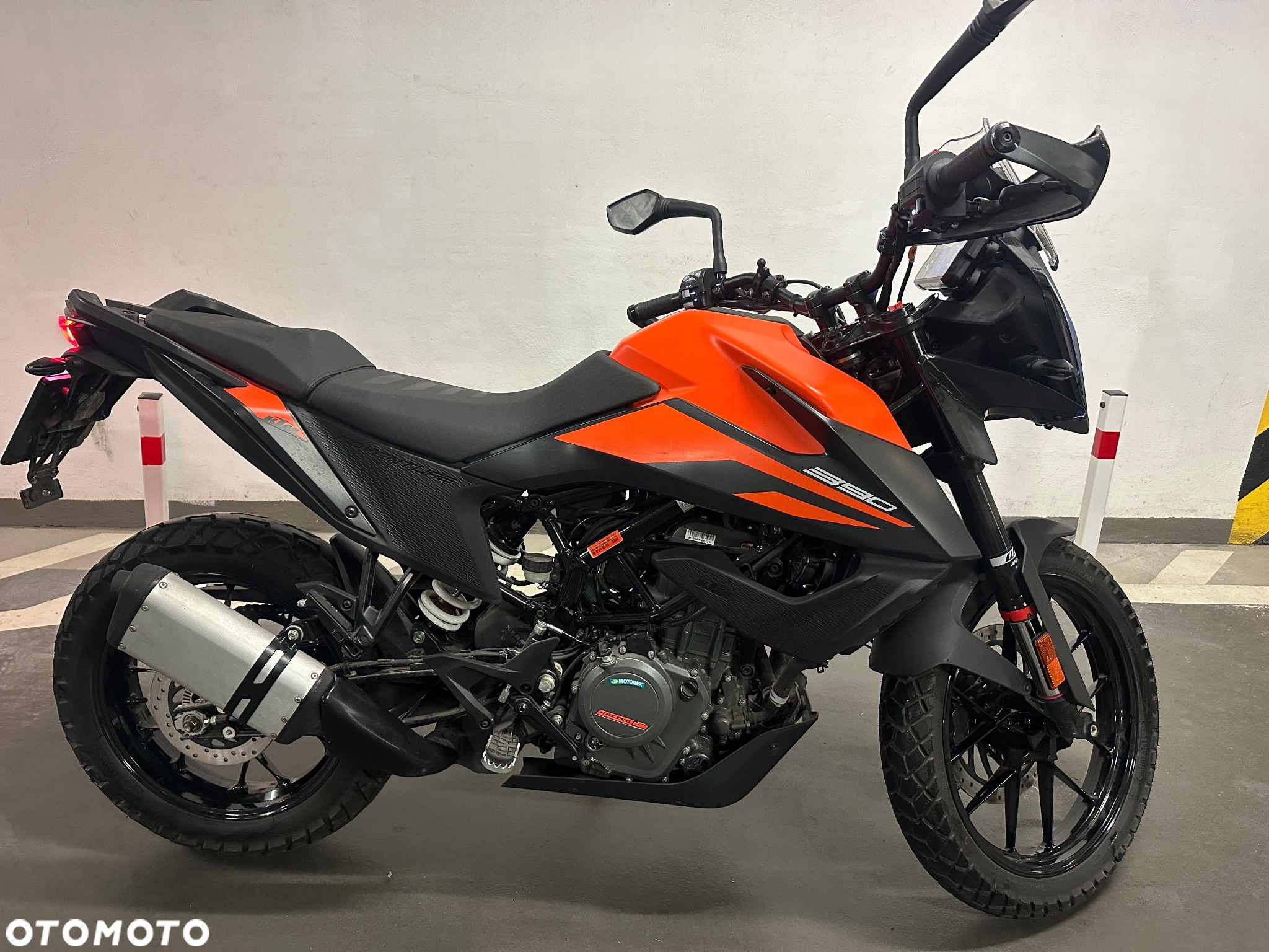 KTM Adventure - 11