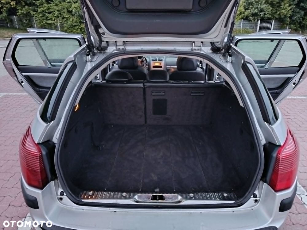 Peugeot 407 HDi 110 Tendance - 11