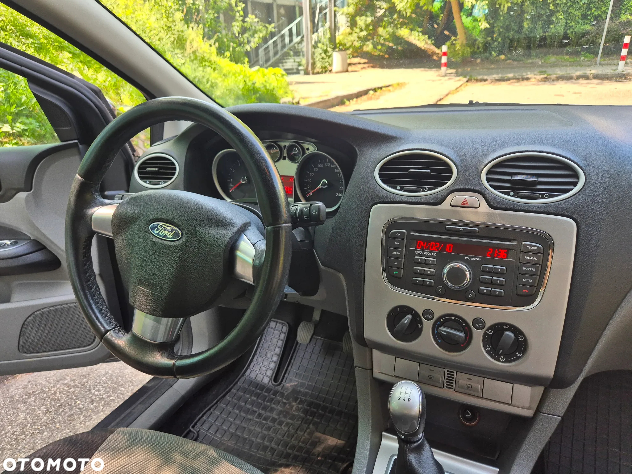 Ford Focus - 14
