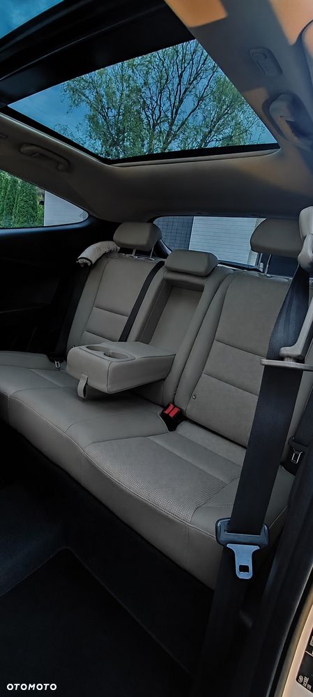 Hyundai i30 1.6 GDI BlueDrive Premium DCT - 9