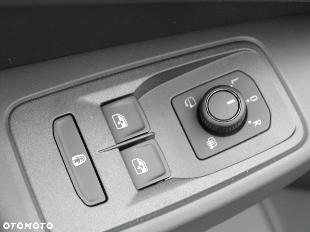 Volkswagen Caddy 2.0 TDI DSG - 16