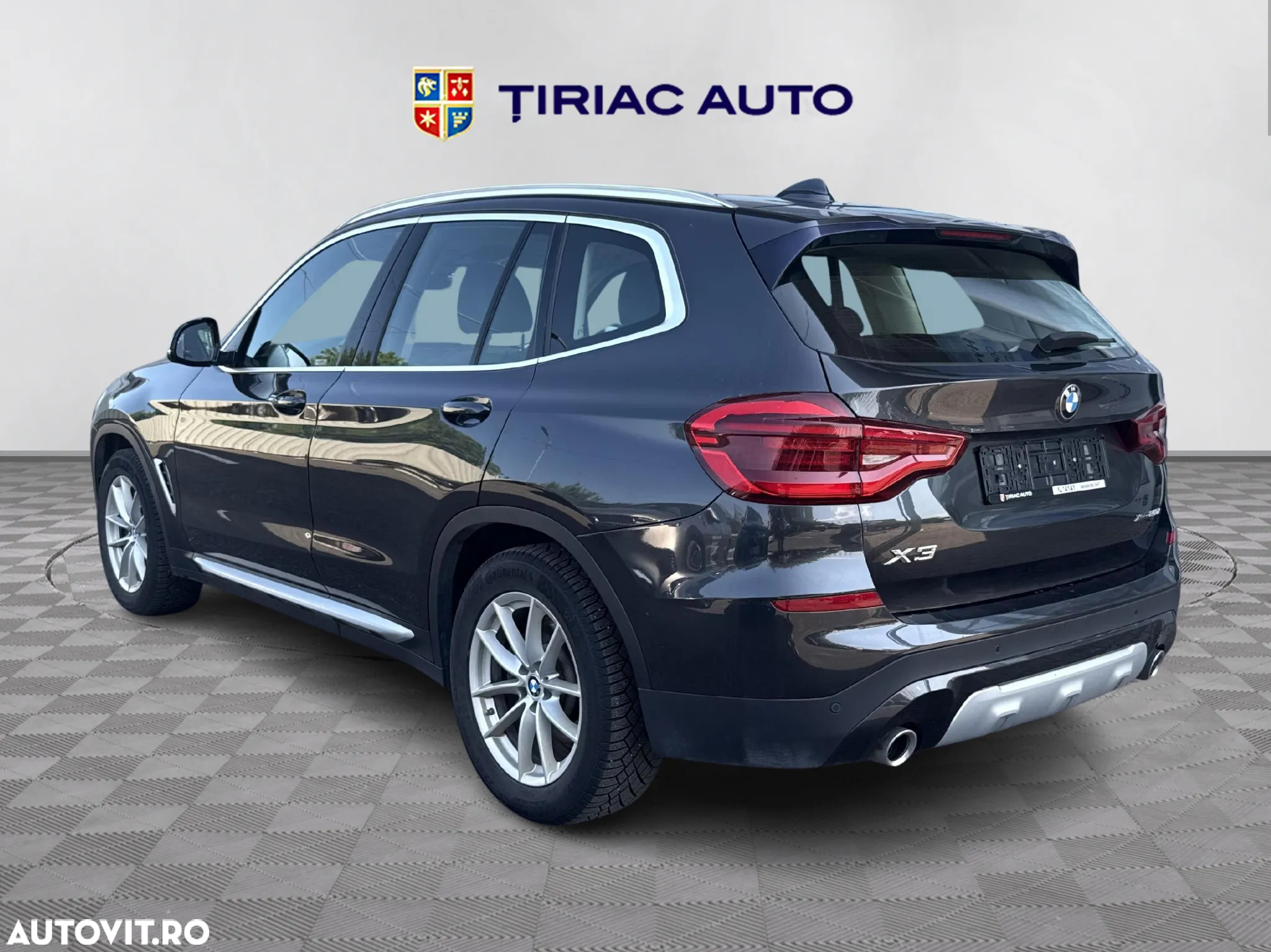 BMW X3 xDrive20d AT xLine - 3