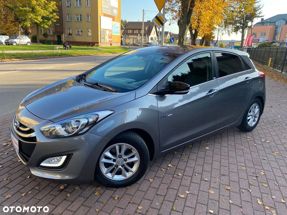 Hyundai i30 blue 1.6 GDI Trend - 16