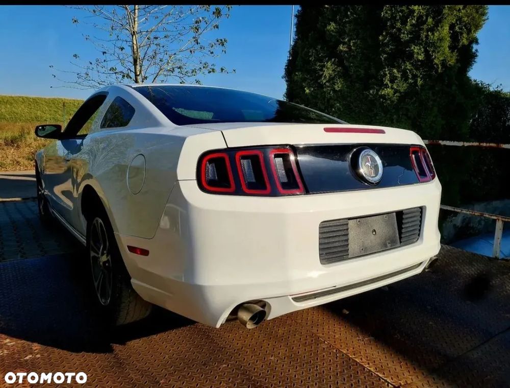 Ford Mustang - 5