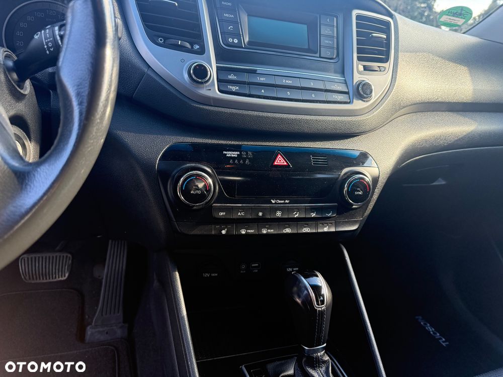 Hyundai Tucson 2.0 CRDi 4WD Automatik Style - 13