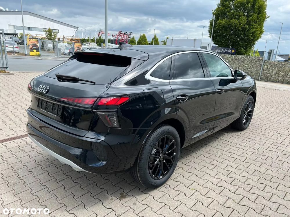 Audi Q3 TFSI mHEV 110 kW S tronic - 8