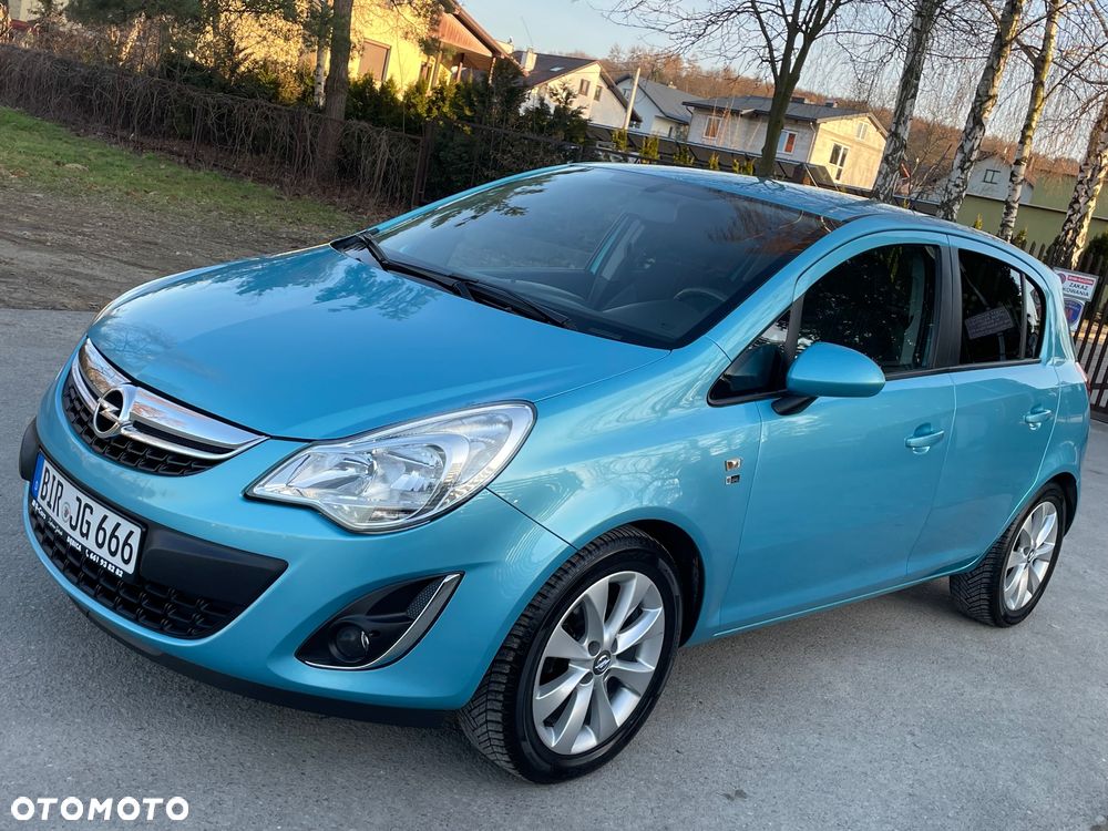 Opel Corsa 1.4 16V 150 Jahre - 35