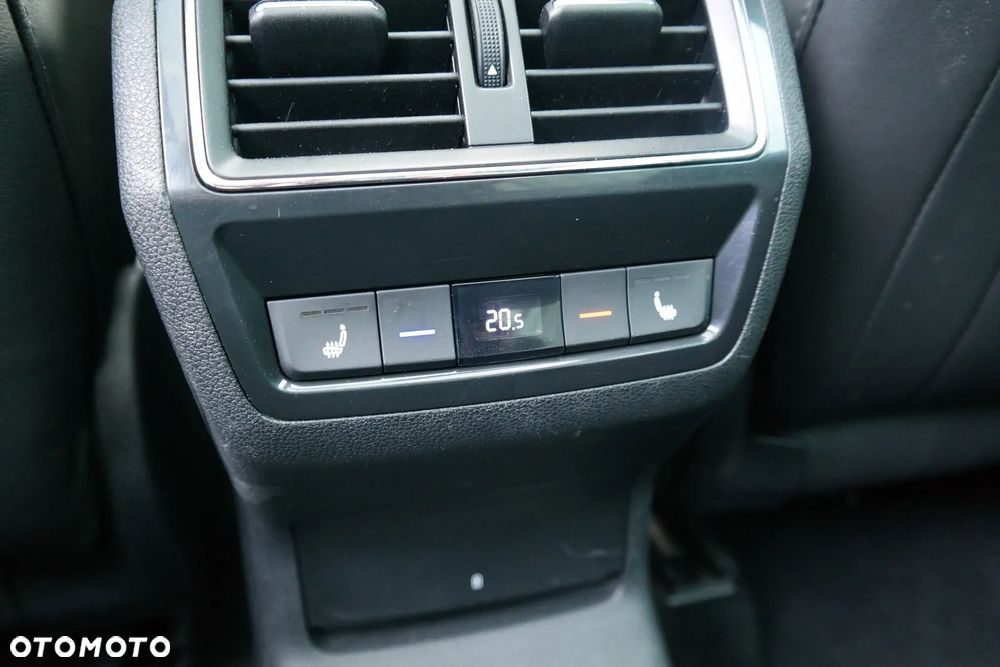 Skoda Kodiaq 2.0 TSI 4x4 L&K DSG 7os - 14