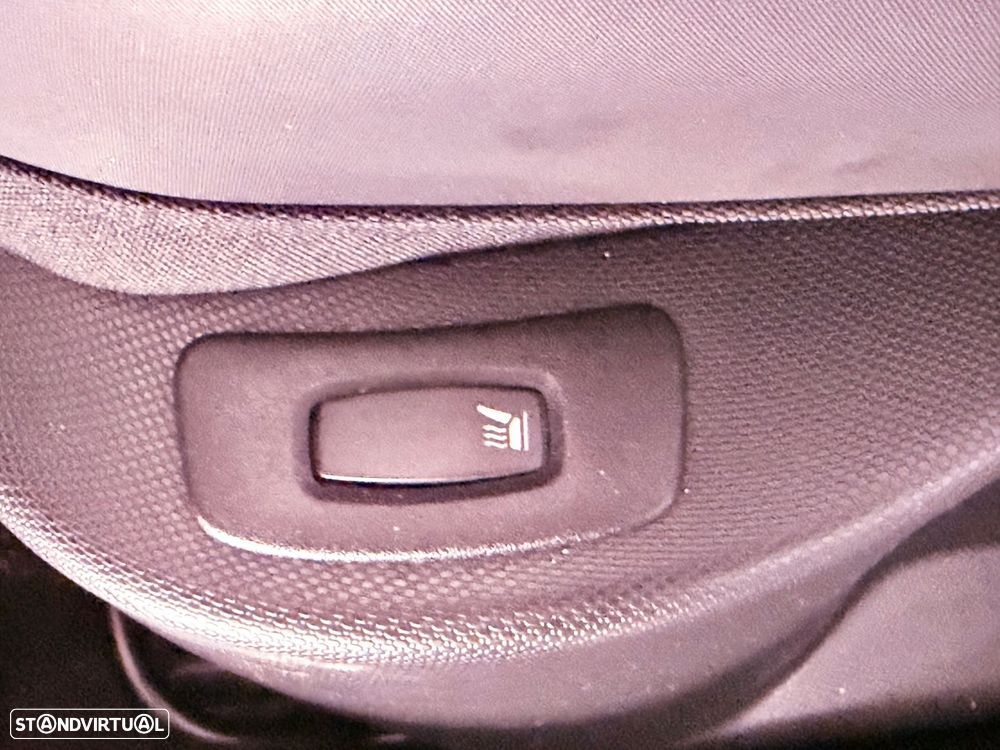 Renault Clio 1.2 TCe Initiale Paris EDC - 39