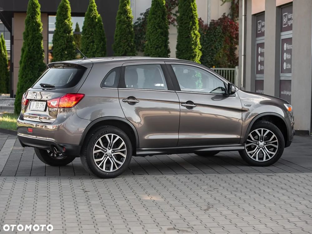Mitsubishi ASX - 14