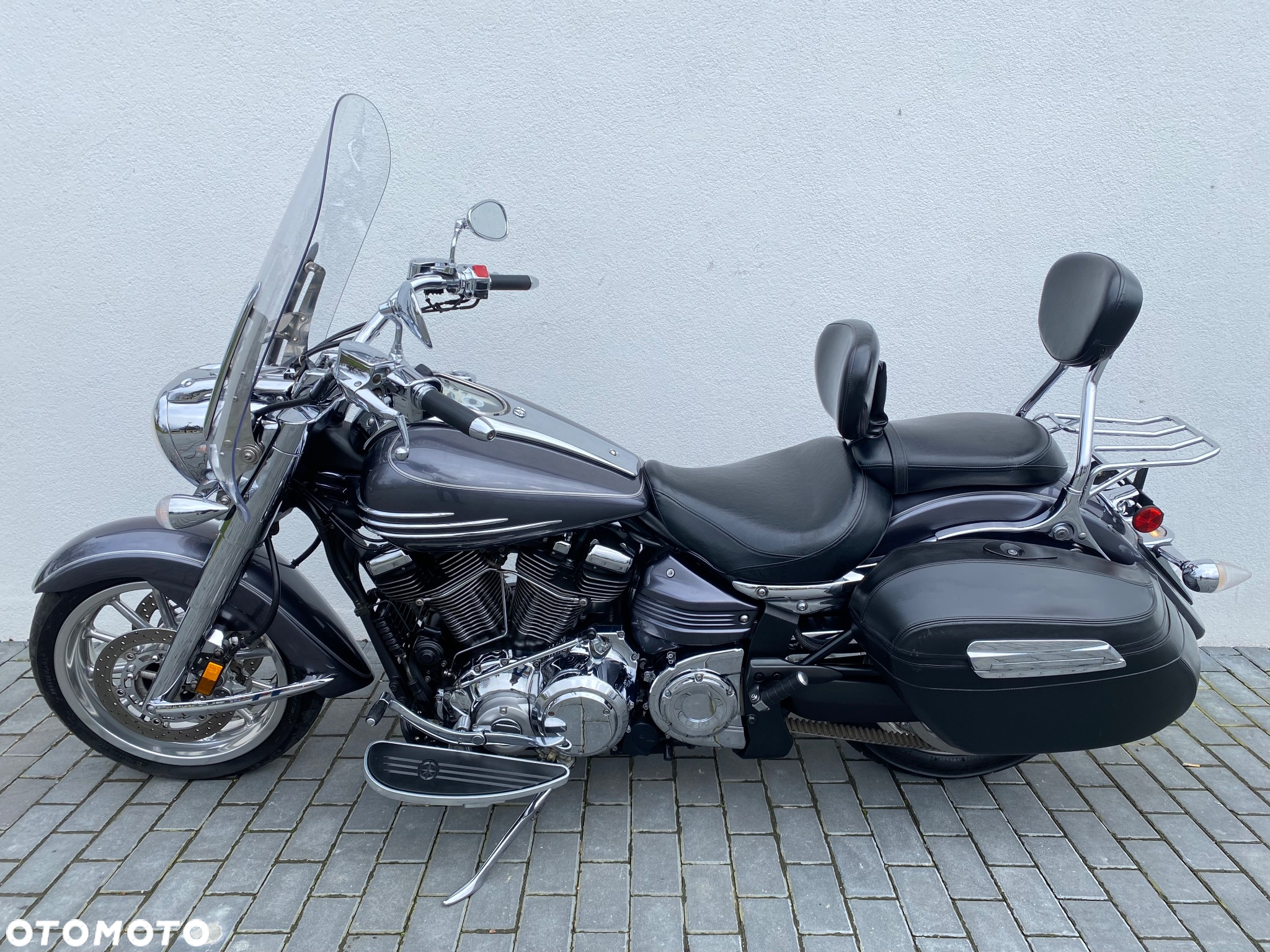 Yamaha XV - 9