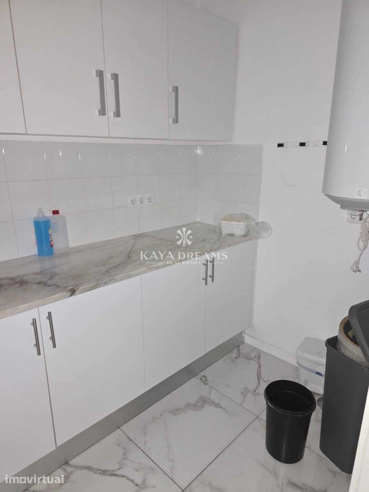 Espaço Comercial com Extração de Fumos | Centro de Odivelas - Grande imagem: 3/6