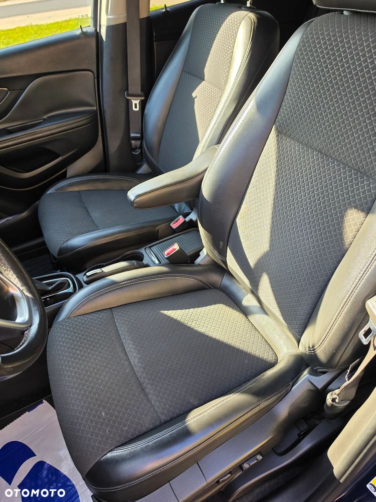Buick Encore - 11