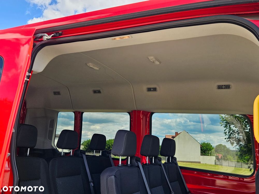 Ford Transit - 21